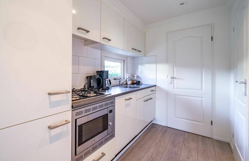 Biddinghuizen House | Stunning private villa for 6 guests with WIFI, pool, TV and terrace
