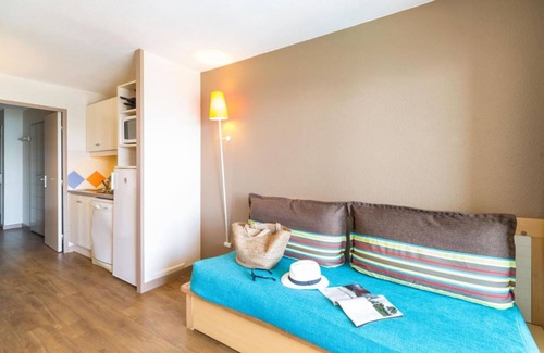 Cannes La Bocca Apartment | Stunning Sea View with Terrasse in Cannes!
