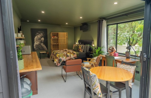 Berkeley Apartment | Stunning Studio in Berkeley - Entire Private Guesthouse + No Shared Spaces