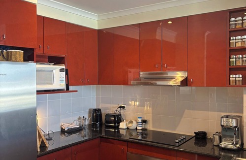 Darling Harbour Apartment | Stunning Sunset Views, Pool, Parking, Spa