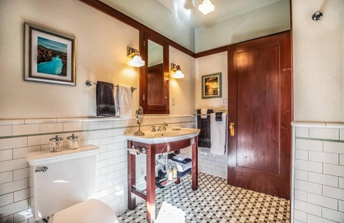 Downtown Salt Lake City Villa | Stunning View, Frank Lloyd Wright Inspired Home!