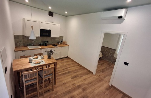 Bolsena House | Style and functionality, for a unique stay in the medieval district of Bolsena.