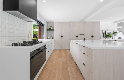 Noosaville House | Style on Sound, Noosa