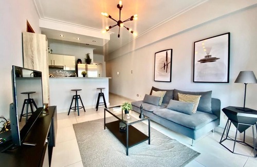 Lope De Vega Apartment | Stylish 1 bedroom apartment in exclusive Serralles