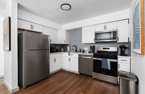 South Lamar Apartment | Stylish 2BR Oasis with Private Patio - Sleeps 8