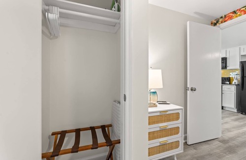 Windy Hill Apartment | Stylish 2BR Retreat | Pets Welcome/Close to beach