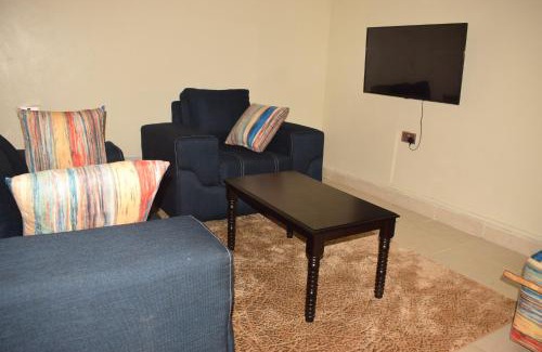 Kakamega Apartment | Stylish 2BR with Wi-Fi and secure parking