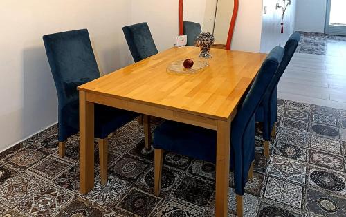 Old Town Apartment | Stylish Apartment in Old Town