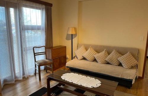 Klein Windhoek Apartment | Stylish apartment on Luxury Hill
