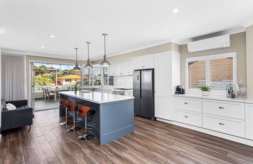 Sorrento House | Stylish coastal home in Sorrento featuring spacious living, modern finishes, and relaxing outdoor spaces perfect for a serene seaside getaway.