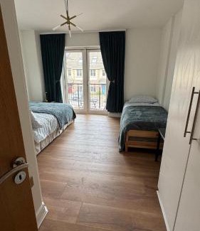 Finglas North Apartment | Stylish Guest home