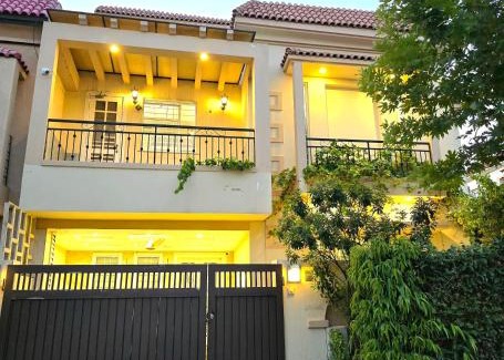 Bahria Town House | Stylish Independent 3-Bedroom House in Bahria Town