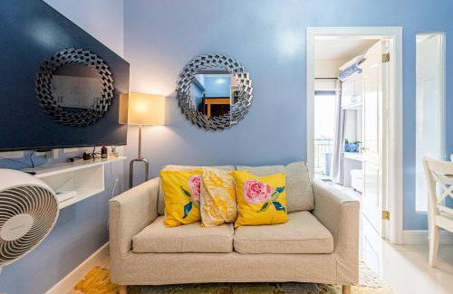 Basak Apartment | Stylish Mactan Stay Near Airport 2-6 guest