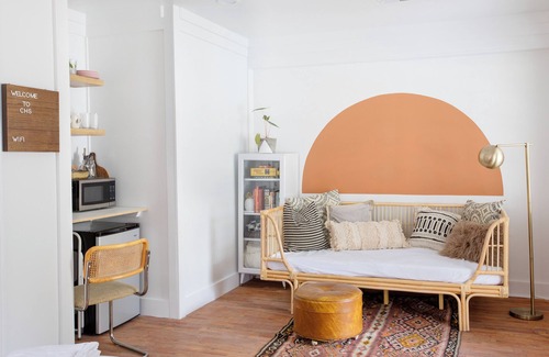 North Charleston Apartment | Stylish Midcentury Studio in Trendy Park Circle