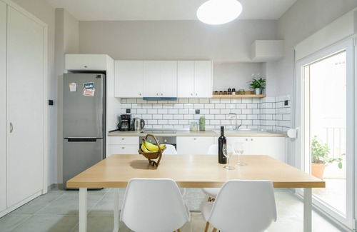 Thessaloniki Apartment | Stylish, modern and comfortable apartment