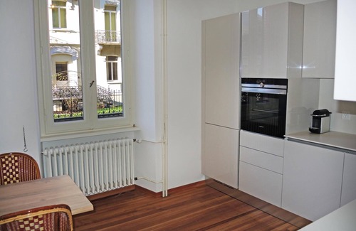 Bellinzona Apartment | Stylish old town flat in a top location in the Ticino capital - ideal for a city