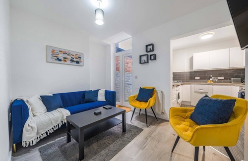 Liverpool House | Stylish & Quirky home in Liverpool - Free Parking