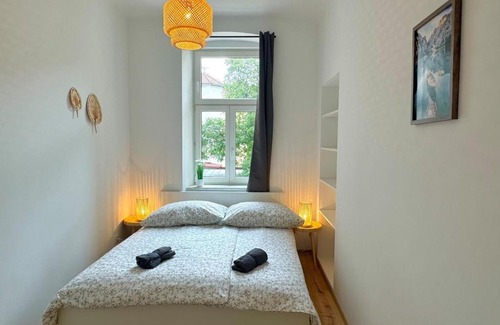 Ottakring Apartment | Stylish & Renovated Apartment with Free Parking