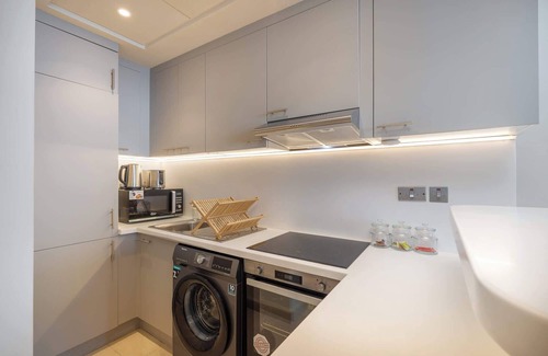 Bur Dubai Apartment | Stylish Studio Apartment with impressive decor and furniture at Sky Garden!