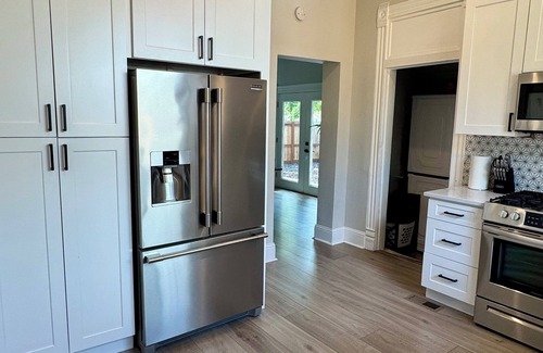 Whittier House | Stylish Vintage Home - City Park/Rino