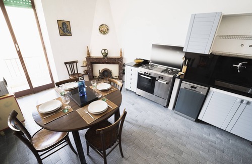 Cuglieri House | Su Palatu - Spacious house for 6 with panoramic terrace
