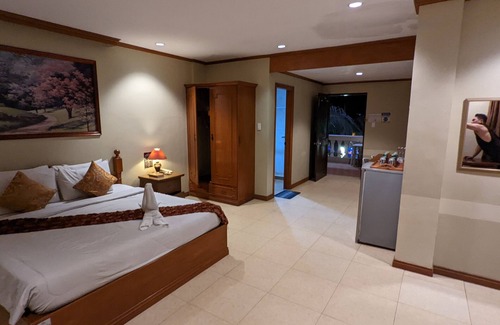 Olongapo Hotel | Subic Waterfront Resort And Hotel
