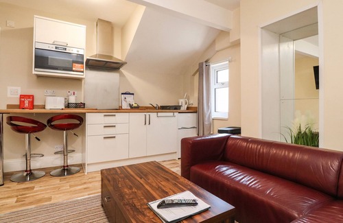 South Shore Cottage | SUITE 12, romantic, character holiday cottage in Blackpool