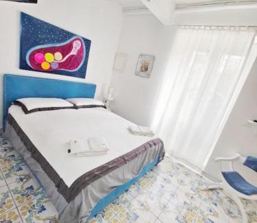 Corso dei Mille - Sant'Erasmo House | SUITE AND RELAX TINA a 2 passi dal centro e al foro italico