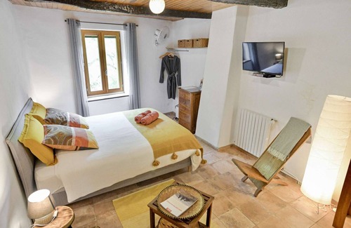 Cros House | ★ Suite B&B 2 bedrooms ★ WIFI and TV ★ swimming pool and spa ★ breakfast included