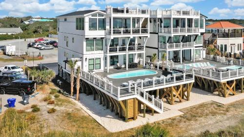 Yaupon Beach House | Suite Caroline
