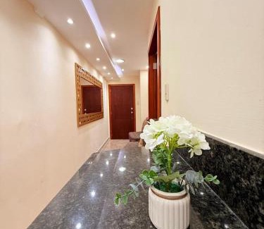 Machala Apartment | Suite de Lujo con Piscina en la Zona Más Exclusiva de Machala