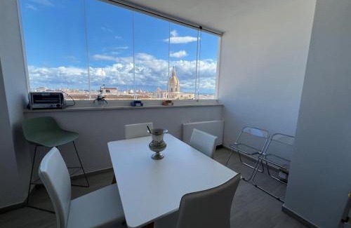 Giovinazzo Apartment | Suite house Palazzo La Fenicia