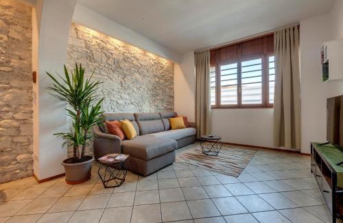 Le Cure Apartment | Suite Libertà charming flat at the center gates