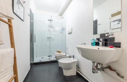 Porta Genova Apartment | Suite Navigli Delight - In Navigli's Heart