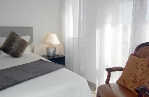 Lagos City Center Hotel | Suites Inn Lagos