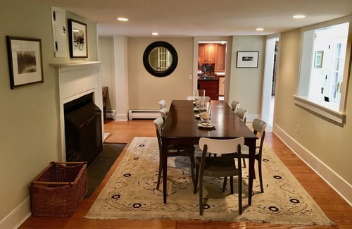 Wilton House | Summer getaway with Pool and Fully stocked Chef's Kitchen