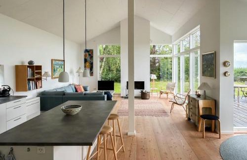 Beder Malling House | Summer Home With View Near Aarhus