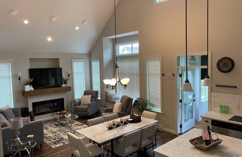 Okanagan-Similkameen House | Summer Short & Winter Long term rental at Canada's Warmest Lake Osoyoos