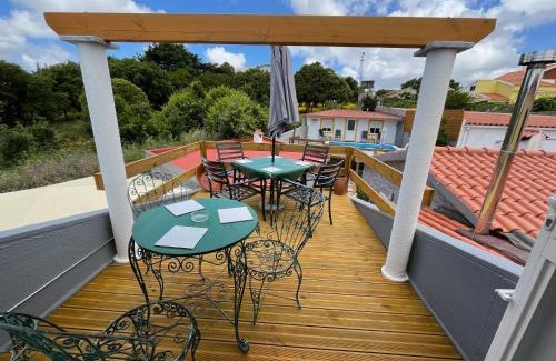 Melecas House | Sun House III - Near Sintra - Kitchen - Pool