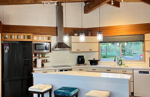 Coromandel Forest Park House | Sun-Kissed Shores of Tairua!