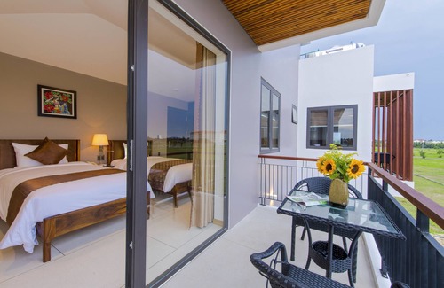 Cua Đai Hotel | Sun Paradise Villa