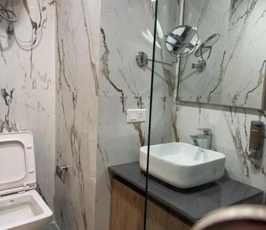 Jaypee Greens House | Sun twilight studio