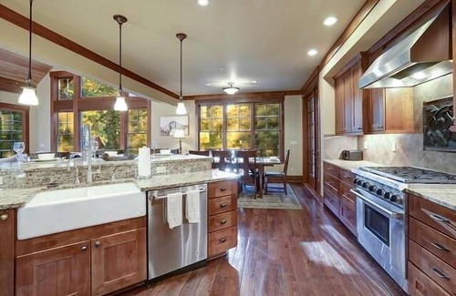 Cle Elum House | Suncadia 6 Bdrm Home with Outstanding Outdoor Patio