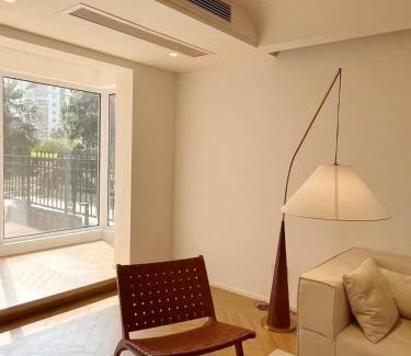 Wantiguan Apartment | Sunny Abode创世纪花园 Deluxe three bedroom near Xujiahui