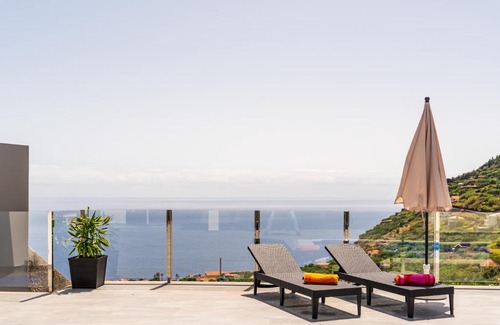 Arco da Calheta Villa | SUNNYSIDE VILLA