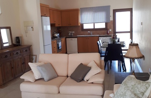 Pissouri House | Sunrise 2 bedroom villa.
