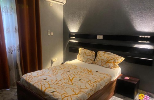 Bonapriso Hotel | Sunrise Center Bonapriso 104