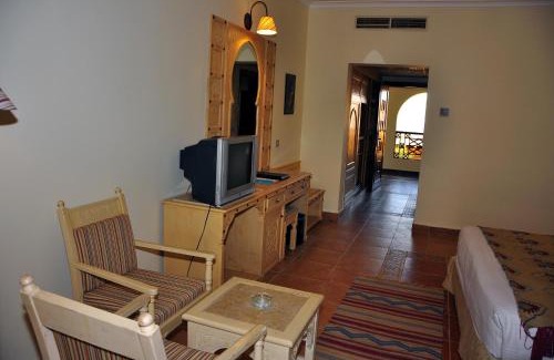 Village Road Resort | Sunrise Mamlouk Palace Resort