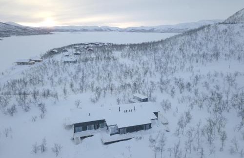 Kilpisjarvi Apartment | Sunrise View Lapland, Sky View bedroom