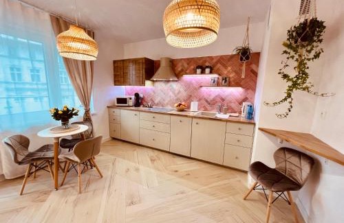 Jelenia Gora Apartment | Sunset Apart